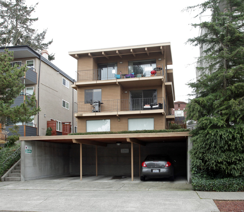 2360 Yale Ave E in Seattle, WA - Building Photo