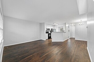2504 Cortland Ln in Whippany, NJ - Building Photo - Building Photo