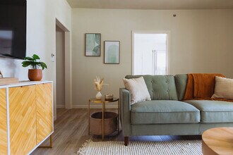 308 Lamont St in Johnson City, TN - Building Photo - Building Photo