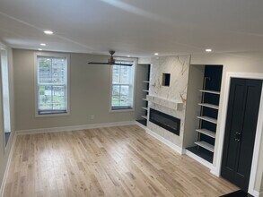 1649 S 17th St, Unit 2nd-3rd floor in Philadelphia, PA - Building Photo - Building Photo