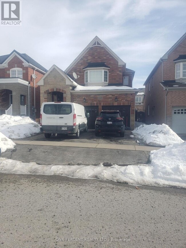 1445 Cordick St in Oshawa, ON - Building Photo - Building Photo