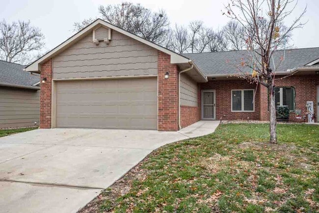 property at 406 N Colorado Ave