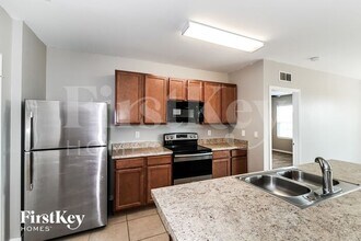 2512 NW 7th St in Cape Coral, FL - Building Photo - Building Photo