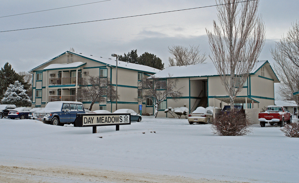 Day Meadows Apartments in Mountain Home, ID - Building Photo