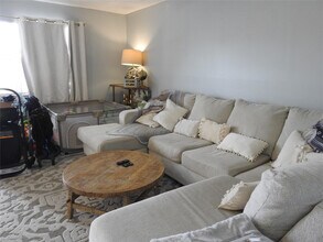 1600 NE 3rd Ave in Fort Lauderdale, FL - Building Photo - Building Photo