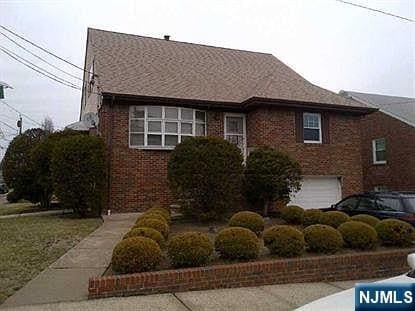 property at 225 Desoto Pl