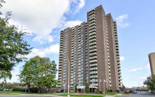 Jefferson Tower in Syracuse, NY - Building Photo - Building Photo