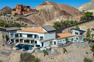 1140 Brown Hill Ct in Henderson, NV - Building Photo