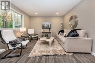 177 Browning Trail in Barrie, ON - Building Photo - Building Photo