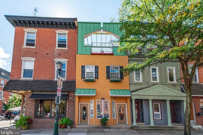 property at 2102 South St