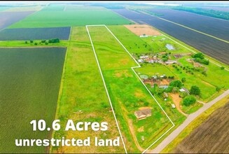 1040 Darst Rd in Beasley, TX - Building Photo - Building Photo