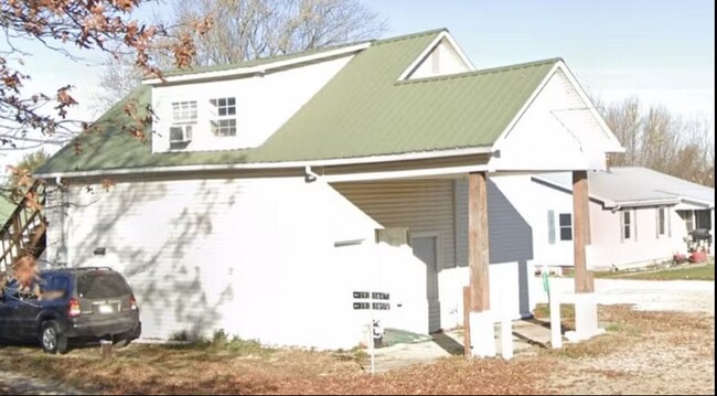 property at 2051 MO-19