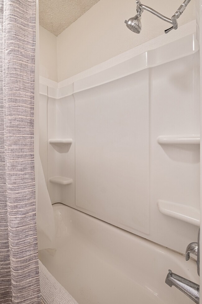 119 Homonu Ct in Bastrop, TX - Building Photo - Building Photo