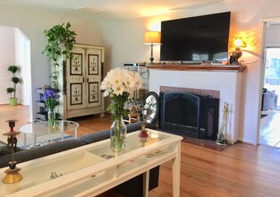 5807 Beck Ave in North Hollywood, CA - Foto de edificio - Building Photo