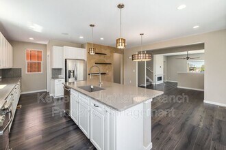 955 Ramblestone St in Littleton, CO - Building Photo - Building Photo