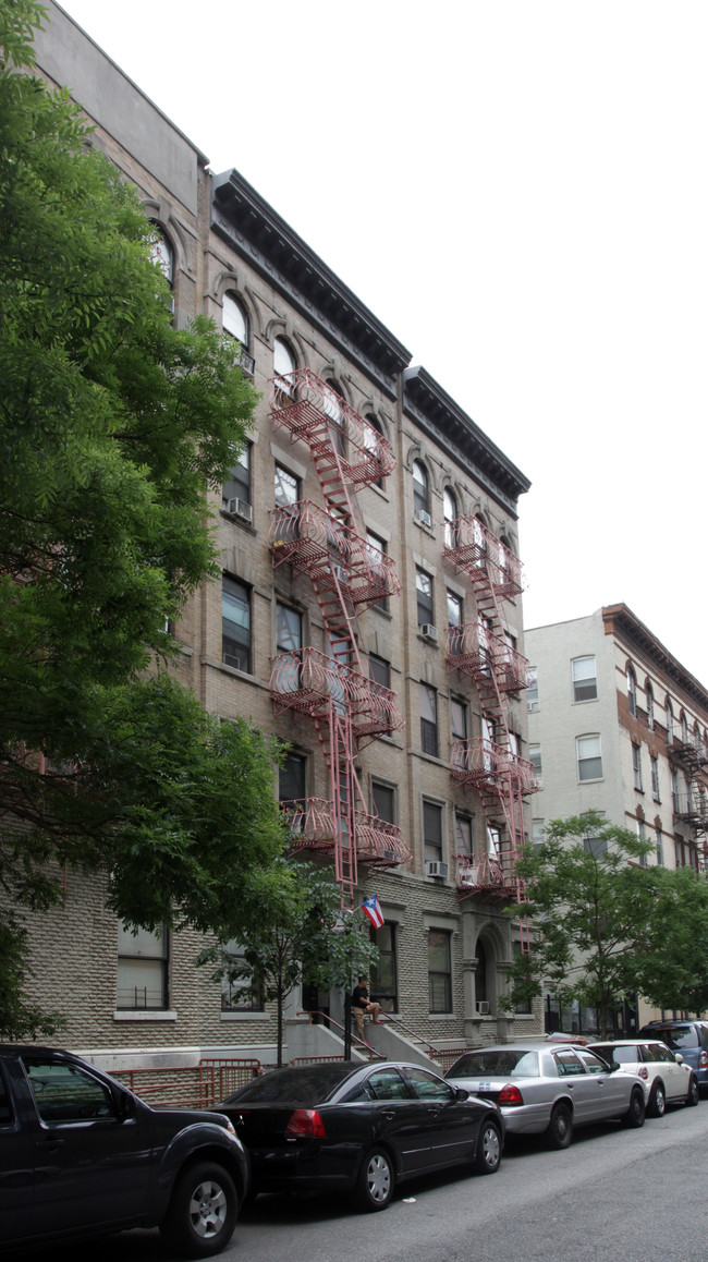 San Juan Apartments in New York, NY - Building Photo - Building Photo