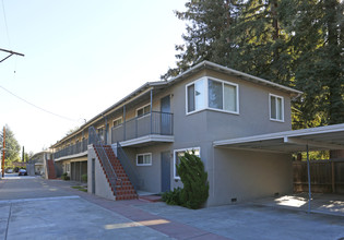 The Villa Apartments in San Jose, CA - Building Photo - Building Photo