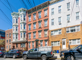 604 Jefferson St in Hoboken, NJ - Foto de edificio - Building Photo