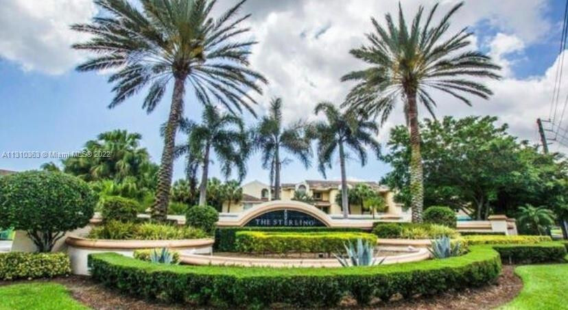 8203 Glenmoor Dr in West Palm Beach, FL - Building Photo
