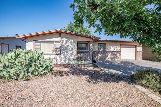 property at 1809 Alamo Ave