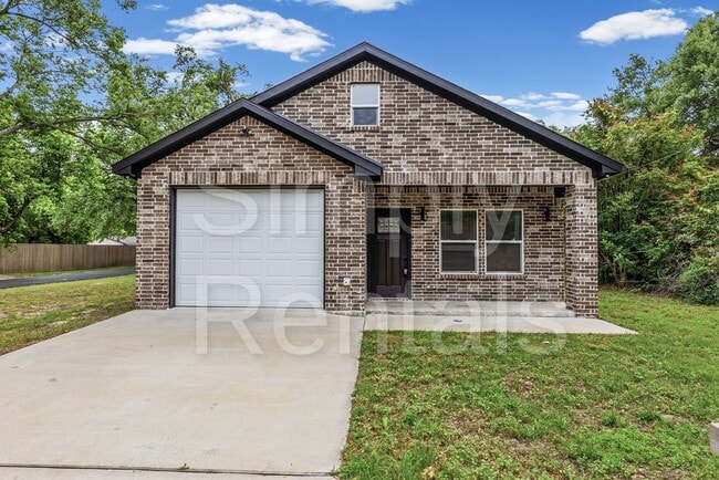 property at 604 Putman St