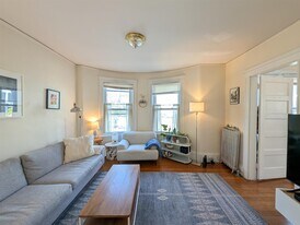 8 Sanborn Ave, Unit 3 in Somerville, MA - Building Photo