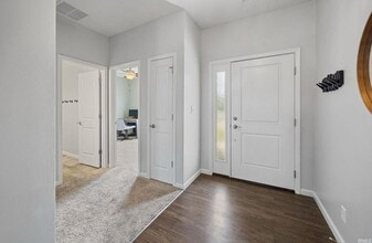 2612 Glastonbury Way in Lafayette, IN - Building Photo - Building Photo