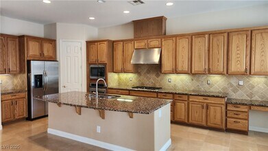 11737 Feinberg Pl in Las Vegas, NV - Building Photo - Building Photo