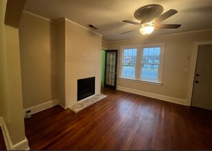 3026 Church St in East Point, GA - Foto de edificio - Building Photo