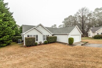 3808 Summer Leigh Ct in Loganville, GA - Building Photo - Building Photo