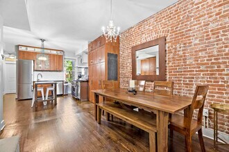 1112 Hudson St in Hoboken, NJ - Building Photo - Building Photo