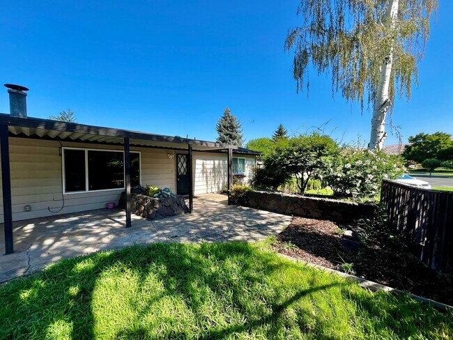 property at 3701 Gun Club Rd