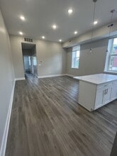 4000 W Girard Ave in Philadelphia, PA - Building Photo - Building Photo