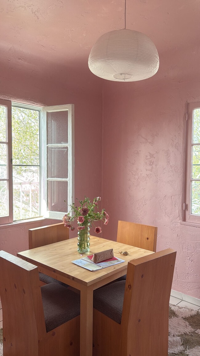 1416 Ellsmere Ave, Unit 1416