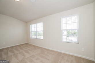 324 Freeman Cir in Villa Rica, GA - Building Photo - Building Photo
