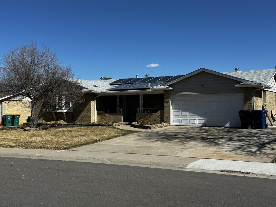 16261 E 7th Dr in Aurora, CO - Building Photo