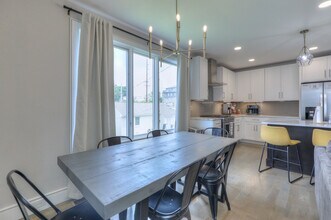 106 N 8th St in Nashville, TN - Building Photo - Building Photo