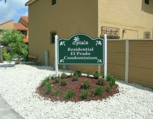 7794 W 29th Ln in Hialeah, FL - Building Photo