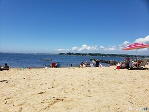 117 Water St in Stonington, CT - Building Photo - Building Photo