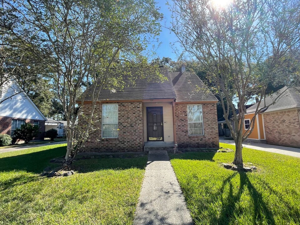 514 Windingway Dr in Baton Rouge, LA - Foto de edificio