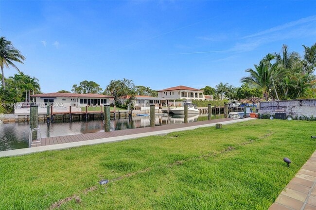 property at 12840 Hickory Rd