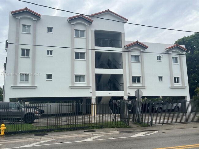 property at 218 SW 8th Ave