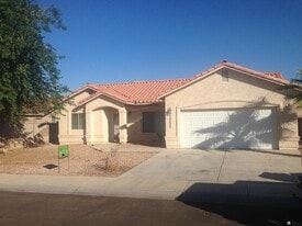 10176 E 37th St in Yuma, AZ - Building Photo