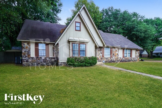 6990 Scepter Cove in Memphis, TN - Building Photo - Building Photo