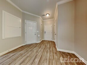 336 Quiet Grove Dr in Lexington, SC - Foto de edificio - Building Photo