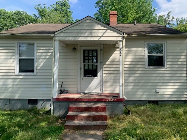 property at 1222 Westside Dr