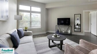 18101 Point Lookout Dr in Houston, TX - Building Photo