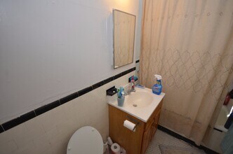 1711 Commonwealth Ave, Unit 33 in Boston, MA - Building Photo - Building Photo