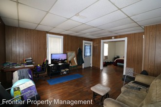 1131 Vattier Street in Manhattan, KS - Building Photo - Building Photo