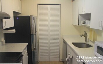 126 Tudor St, Unit A in Boston, MA - Building Photo - Building Photo